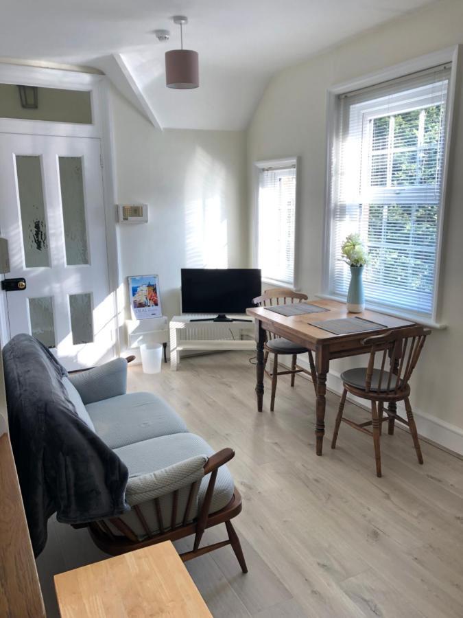 Strathmore Bed & Breakfast Dover Esterno foto