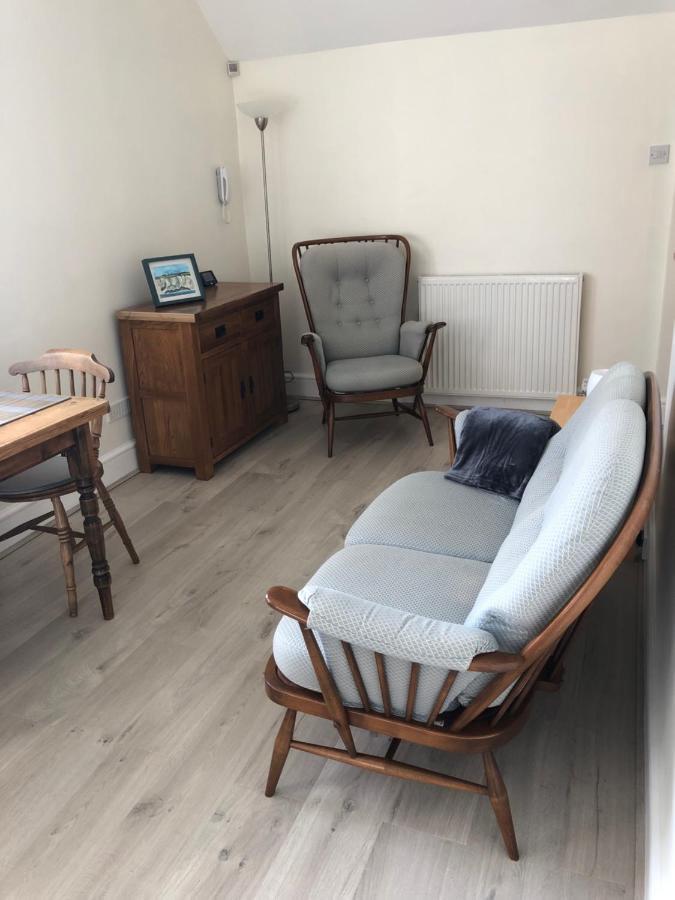 Strathmore Bed & Breakfast Dover Esterno foto
