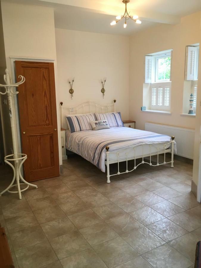 Strathmore Bed & Breakfast Dover Esterno foto